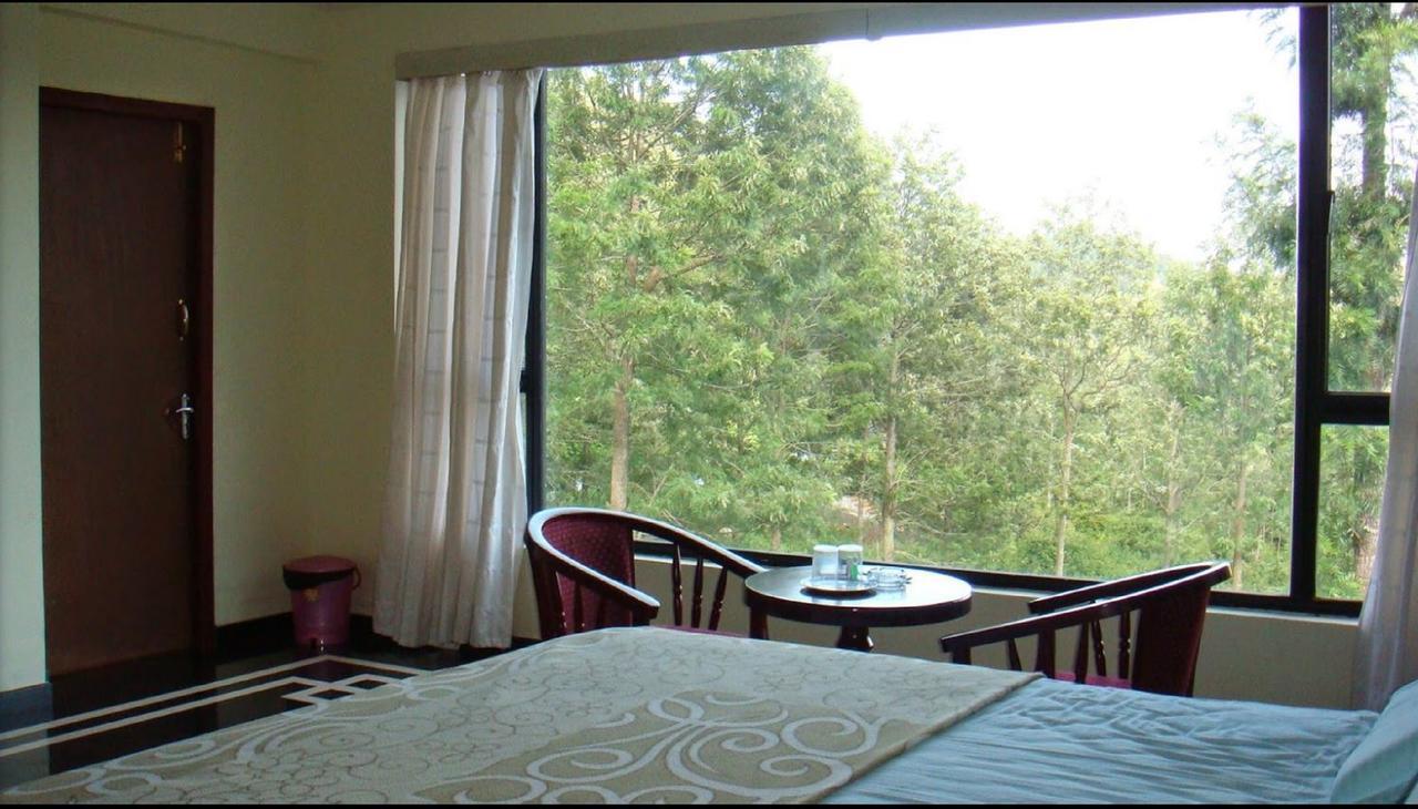 Sri Durga Residency Acomodação com café da manhã Yercaud Exterior foto